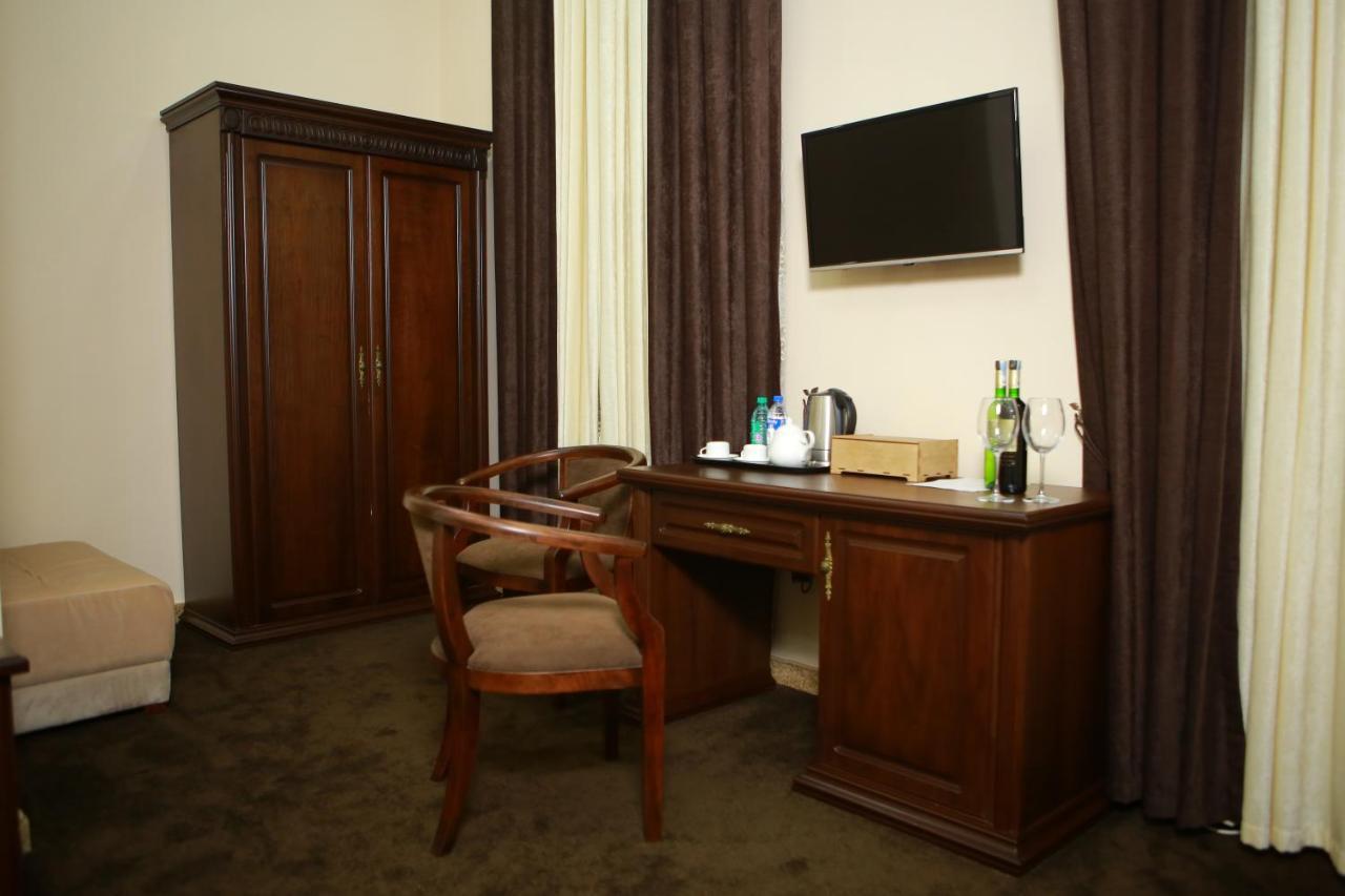 Boulevard Palace Hotel Samarkand Exterior foto