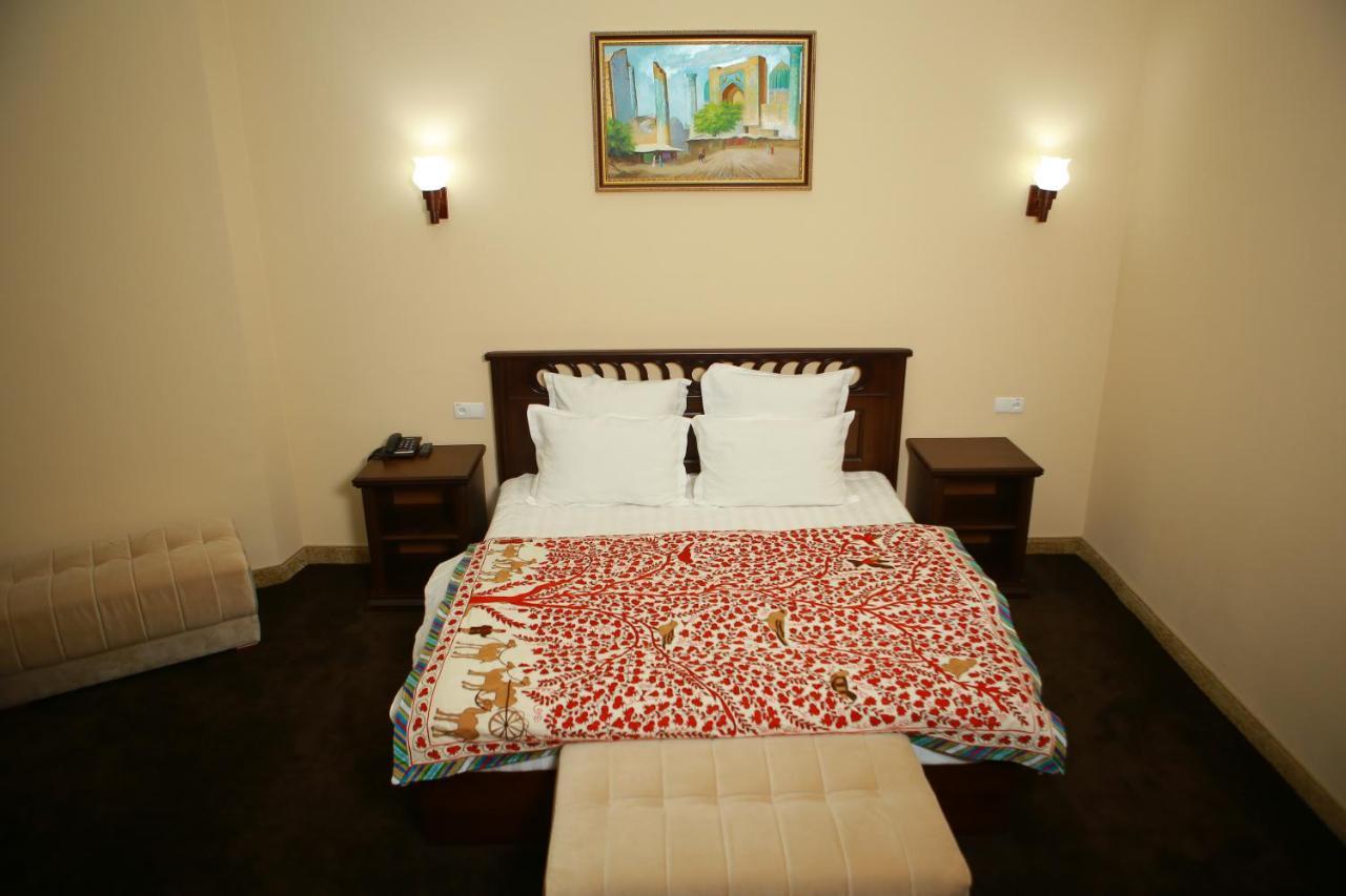Boulevard Palace Hotel Samarkand Exterior foto